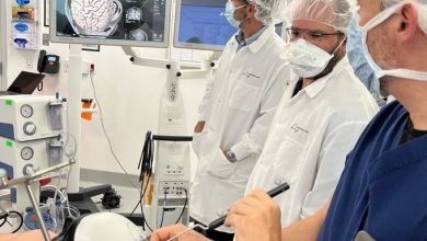 Photo of 腦機結合 馬斯克：Neuralink完成首例對人腦植入晶片