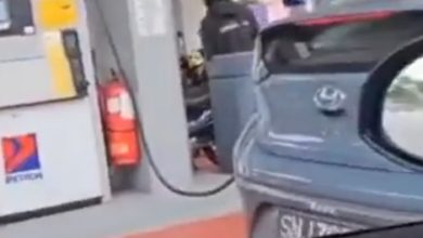 Photo of 獅城轎車又添RON95汽油 女子被罵後反嗆：我也是大馬人！