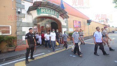 Photo of 檳53囚犯提早獲釋 3華男開心過龍年