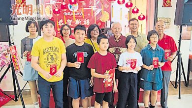 Photo of 檳三江公會寫春聯賽 弘揚華族書法文化