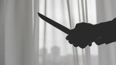 Photo of 中學生持美工刀砍同學 少年血濺教室縫10多針