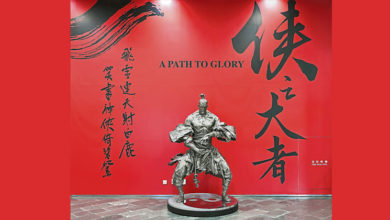 Photo of 金庸俠之大者雕塑展 郭靖楊過等現身