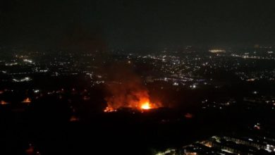 Photo of 雅加達郊區軍火庫起火爆炸  火勢已受控