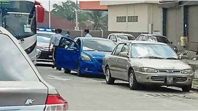 Photo of 嘉梳裡納路商業中心 車主停雙黃線接傳票