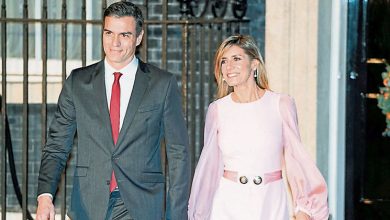 Photo of 妻子捲涉貪調查 西班牙首相考慮辭職