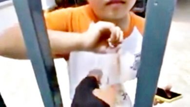 Photo of 【視頻】巫裔送餐員嘗試說中文 男童困惑只聽懂“弟弟”