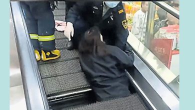 Photo of 滬女下半身捲扶手電梯涉事超市停業