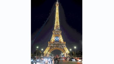 Photo of 奧運五環裝飾 點綴埃菲爾鐵塔