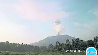 Photo of 印尼伊布火山一天噴發2次