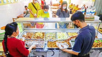 Photo of 素食館3菜1飯賣RM2回饋社會 老闆：每天近千人光顧