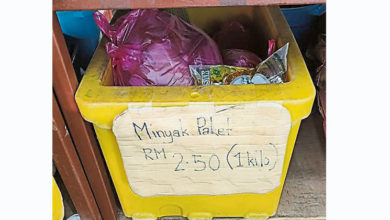Photo of 超過統制價賣津貼食油 雜貨店被取締