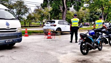 Photo of 2女斃命車內多天 屍水流出揭發雙屍案