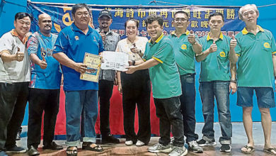 Photo of 詩鎮巴剎阿旺盂蘭勝會 1023元捐雙溪浮油義消隊