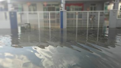 Photo of 48戶居民苦抗8年水災 連日暴雨水淹屋內