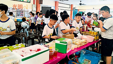 Photo of 公民總校家長日 家長教師交流學生成長