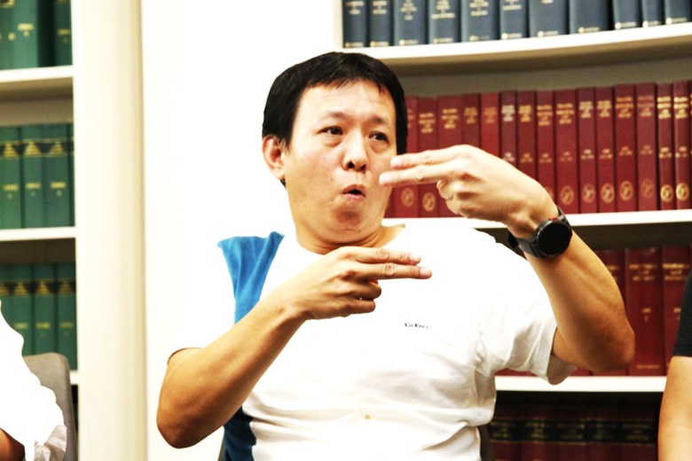 遭警衛毆打案續發酵 聾啞司機上書首相 | 精選 | 即時 | 國內 | 2024-09-05 – 光明日报