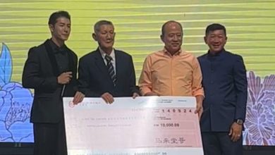 Photo of “自小由爺爺奶奶帶大” 馬來堂哥結婚 捐1萬回饋母校
