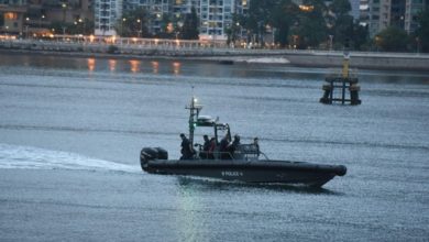 Photo of 自駕遊車墜河 水警夫妻1死1重傷