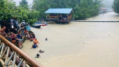 Photo of 女童大雨墜河溺斃 卡水下5小時帶回岸上