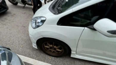 Photo of 被雙重停車困1小時 無奈報警求助