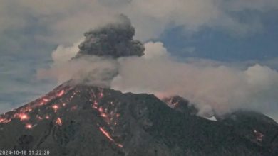 Photo of 日本櫻島火山半夜爆發 煙柱直竄4千公尺高空