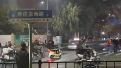 Photo of 中國飆車黨 翹頭漂移 放煙花炸街 引發警民衝突