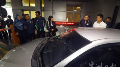 Photo of 不阻止新加坡車輛入境 交長吁外國車主速申請VEP