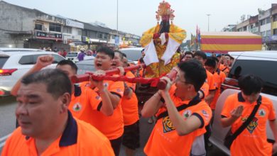 Photo of 萬世人極國際關公節柔佛站 尊請中國7祖廟關公聖像 興旺發聲中迎2主神 