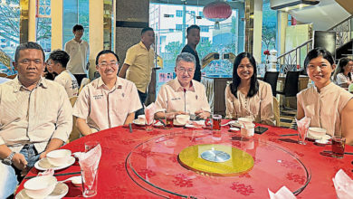 Photo of 首站在昔加末會基層 柔火箭展開聆聽之行