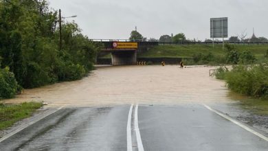 Photo of 米都机场四面淹水 飞机跑道续关闭