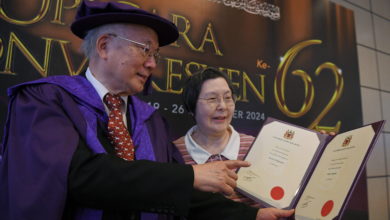 Photo of 活到老學到老！80歲拿下博士學位