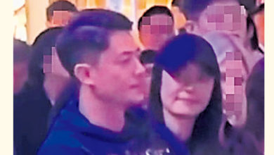 Photo of 林心如霍建華低調觀女兒演出