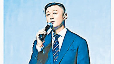 Photo of 余文樂 唱歌走音