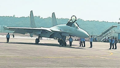 Photo of 解放軍重型艦載戰機 殲-15T抵珠海參展