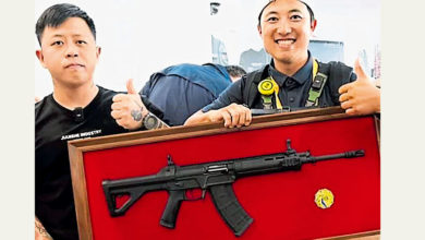 Photo of 攜儀器闖禁區掃瞄軍備 珠海航展疑現間諜男
