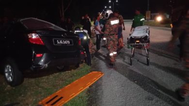 Photo of 車子突然失控撞路邊 大學生1死3傷