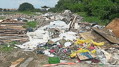 Photo of 空地丢垃圾影响市容 执法员埋伏捉垃圾虫