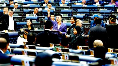 Photo of 国会〡二读记名投票 77赞成55反对 网安法三读声浪通过