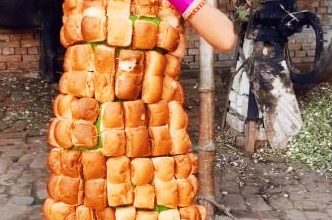 Photo of 女网红“面包做裙”博流量挨轰 网民：请全部吃掉