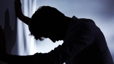 Photo of 卖车奉上11万养老金 退休男泪诉：我像被催眠