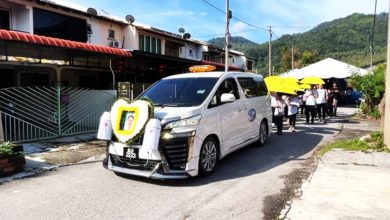 Photo of 抗癌护士出殡 逾百亲友送別何抒纹