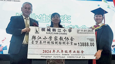 Photo of 【韩江小学毕业暨颁奖礼】  黄赐兴：董事会发展校务  韩江打造优质环境