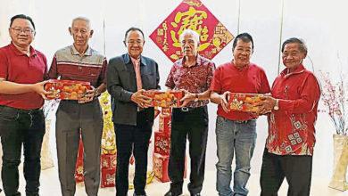 Photo of 【大年华团联会新春聚餐】杨金福:困扰华社 勿强制广告牌附爪夷文