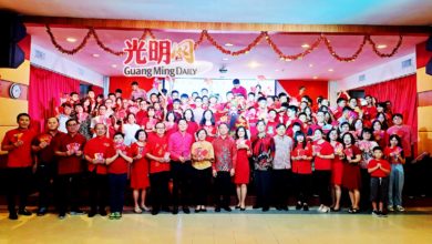 Photo of 新民独中宿舍自治会 办晚会提前庆春节
