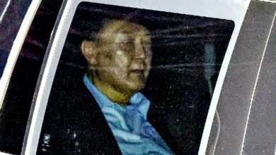 Photo of 韩戒严风波〡尹锡悦被正式批捕 支持者侵入法院警逮45人