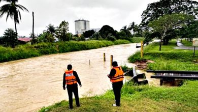 Photo of 哥打水灾1车陷积水 1男获救2失踪