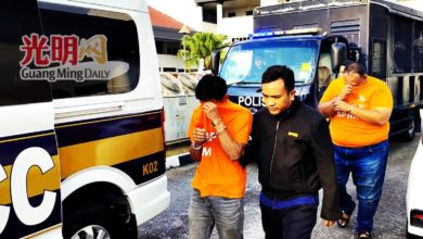 Photo of 向哥冬叶贩索贿 2执法员被捕