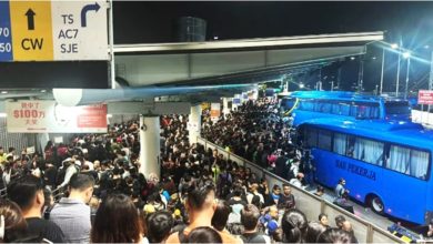 Photo of 兀兰关卡塞整晚 越堤族哀嚎：3小时才通关