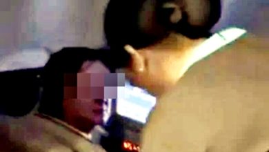Photo of 妇女飞机上大吵大闹 空姐用胶纸封嘴 下机后被警拘捕