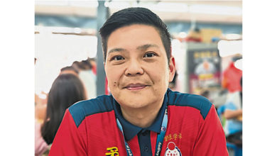 Photo of 主持击鼓开幕 柔二王子与民同欢